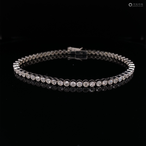 Platinum Diamond Tennis Bracelet