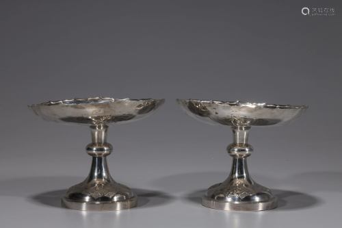 Pair of Fine Chinese Silver Tazzas