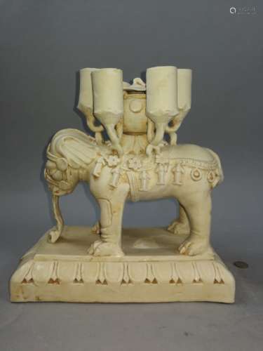 唐代风格白釉象型塑瓷六孔烛台