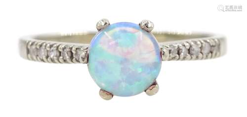 9ct white gold opal ring