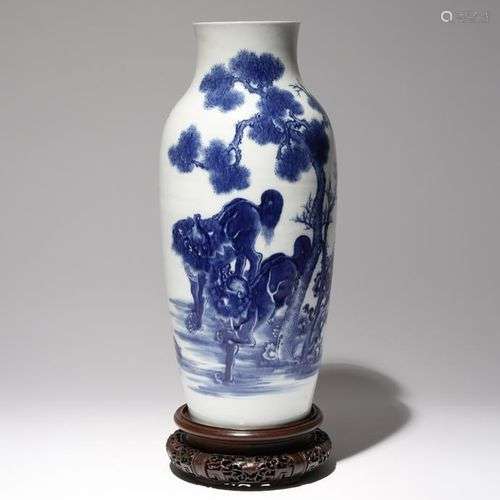 VASE OVOÏDE CHINOIS BLEU ET BLANC 