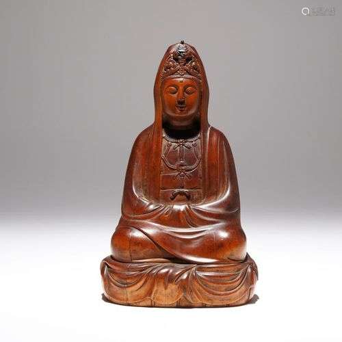 FIGURE EN BOIS CHINOISE DE LA DYNASTIE GUANYIN QING La divin...