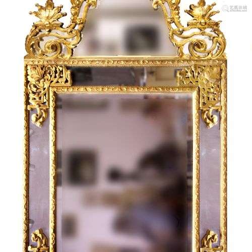 IMPORTANT MIROIR A PARCLOSES DE STYLE LOUIS XIV