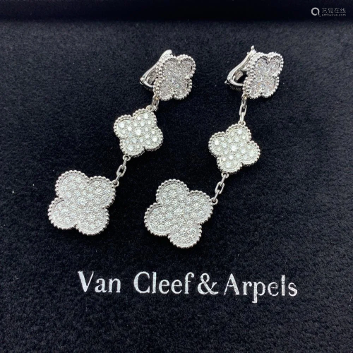 Van Cleef & Arpels Magic Alhambra 18K White gold 4.26ct