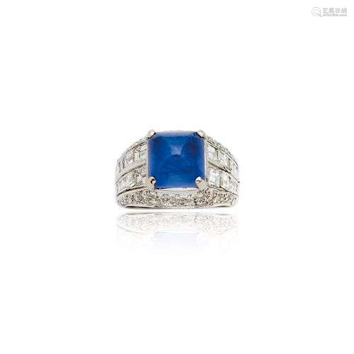 BAGUE EN OR, SAPHIR ET DIAMANTS