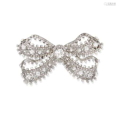 BROCHE EN OR ET DIAMANTS, VERS 1950