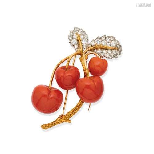 BROCHE EN OR, CORAIL ET DIAMANTS, SIGNÉE TIFFANY & Co., CIRC...