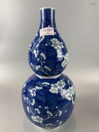 LARGE CHINESE BLUE AND WHITE PORCELAIN DOUBLE GOURD VASE ,H3...