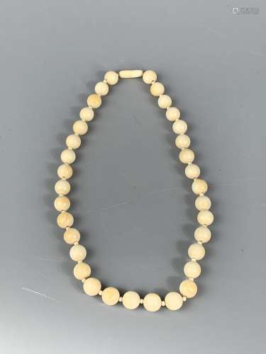 IVORY BEAD NECKLACE ,LARGEST BEAD 1.2CM,L22CM WEIGHT 36.3G