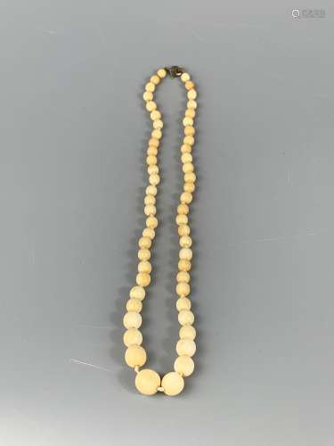 IVORY BEAD NECKLACE ,LARGEST BEAD 1.4CM,L26CM WEIGHT 23.6G