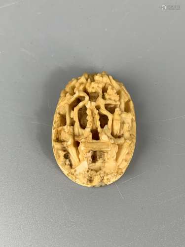CHINESE IVORY CRAVED PANDENT ,4CM X 3CM ,10.7G