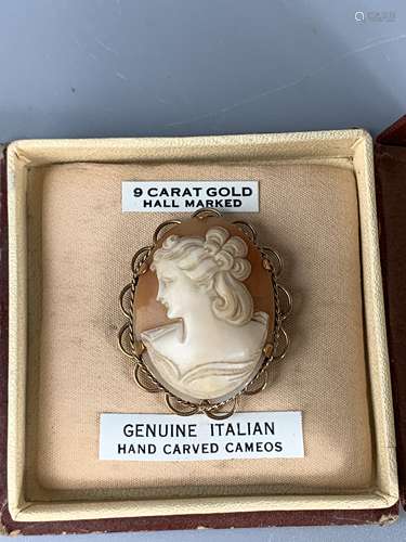 9CT GOLD ITALIAN HAND CARVED CAMEOS BROOCH,L 4CM WEIGHT 9.7 ...