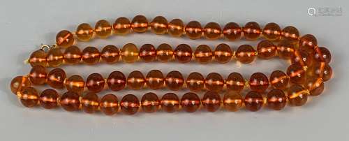 CHINESE AMBER BEAD NECKLACE ,L 38CM WEIGHT 58.7G DIAMETER 1....