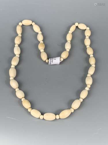 IVORY BEAD NECKLACE ,LARGEST BEAD 2CM,L39CM WEIGHT 88G