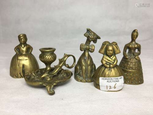 A COLLECTION OF BRASS WARE,TALLEST 9.5CM