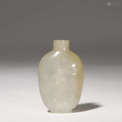 POTENTIEL EN JADEITE CELADON CHINOISE 