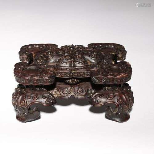 DYNASTIE QING EN BOIS CHINOIS Sculpté avec quatre têtes de r...