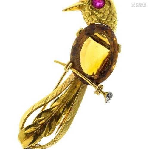 Broche oiseau en or et platine sertie d’une importante citri...