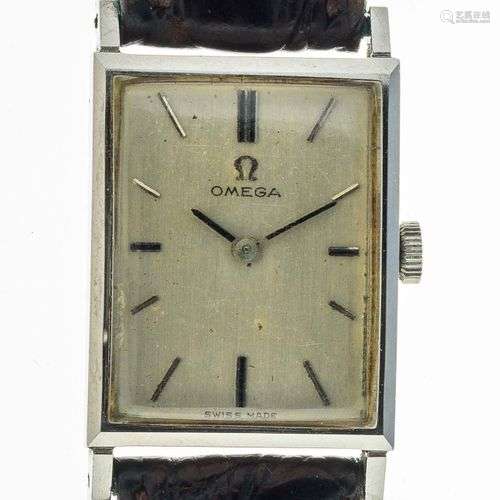 OMEGA. Montre bracelet en acier - Boitier rectangulaire - Ca...