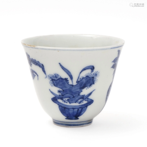 A BLUE AND WHITE CUP