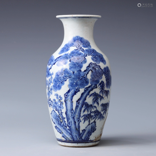 A BLUE AND WHITE GUANYIN VASE