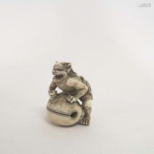 NETSUKE