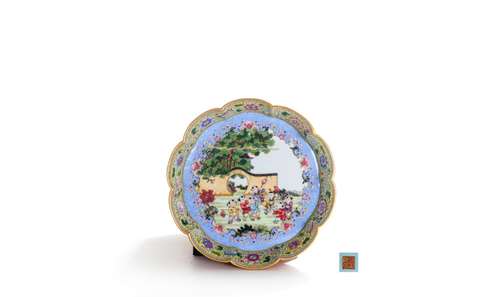 CHINESE ENAMEL PORCELAIN LOBED WASHER