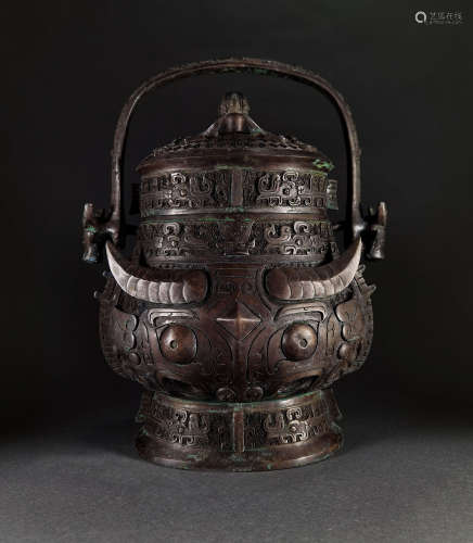 A WESTERN ZHOU STYLE BRONZE YOU LIDDED CONTAINER