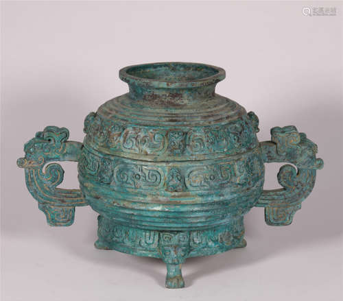 A WESTERN ZHOU STYLE BRONZE GUI VASSEL