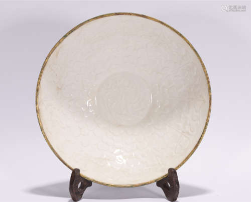 Song sytle Ding kiln porcelain bowl 'jinkouwan'