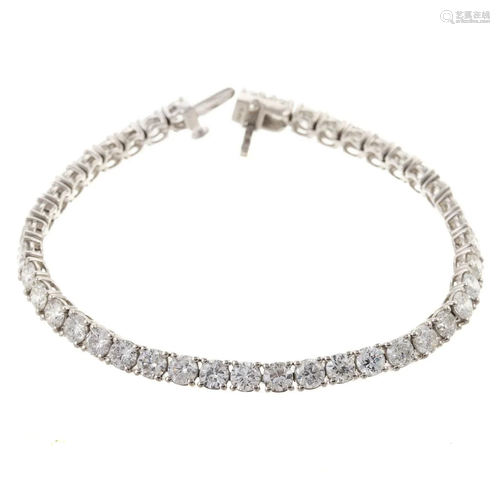 A 10.41 ctw Diamond Line Bracelet in Platinum