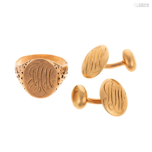 An Engraved Signet Ring & Cufflinks in Gold