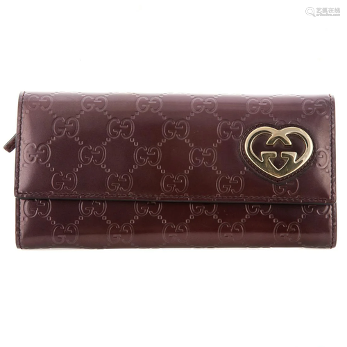 A Gucci Lovely Heart Bifold Wallet