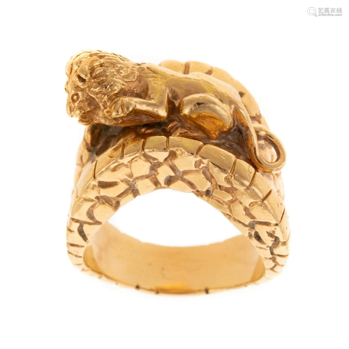 A 14K Yellow Gold Textured Ring with Lion