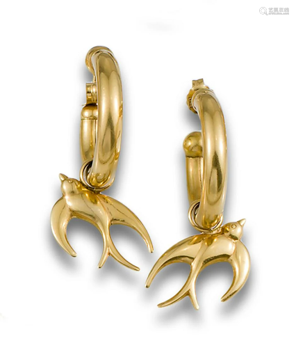 GOLD EARRINGS WITH BIRD MOTIFS 37