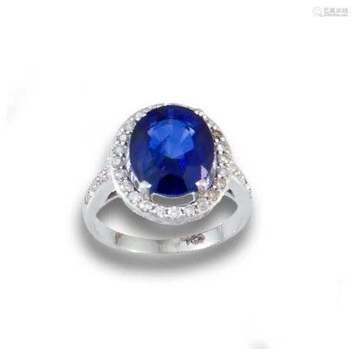 WHITE GOLD RING SAPPHIRE DIAMONDS 55