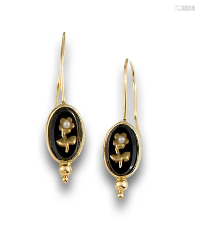 ONYX GOLD EARRINGS