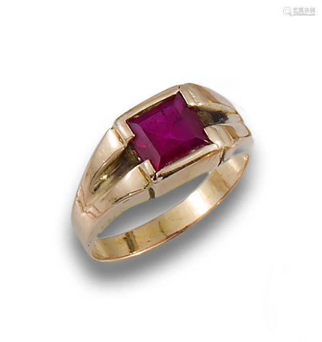 RED GLASS GOLD RING