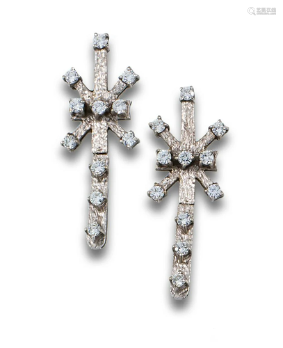 LONG EARRINGS 70Â´S STAR DESING WHITE GOLD DIAMONDS