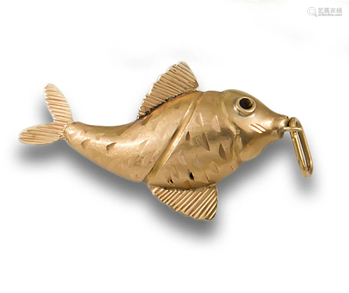 GOLD FISH PENDANT 66