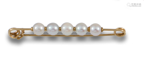 GOLD PIN WITH PEARLS 70