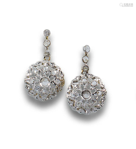 EARRINGS XIX GOLD ROSETTE DIAMONDS 70390