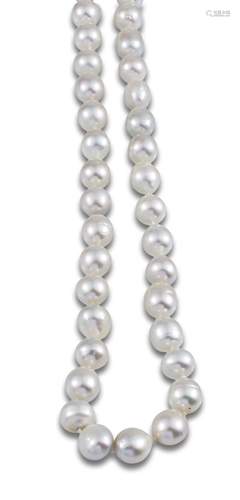 AUSTRALIAN SOUTH SEA PEARL NECKLACE 48