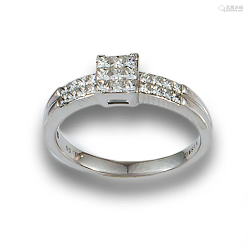 PRINCESS INVISIBLE SETTING DIAMOND RING