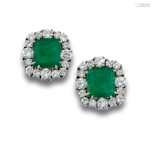 Earrings emeralds, and diamond border