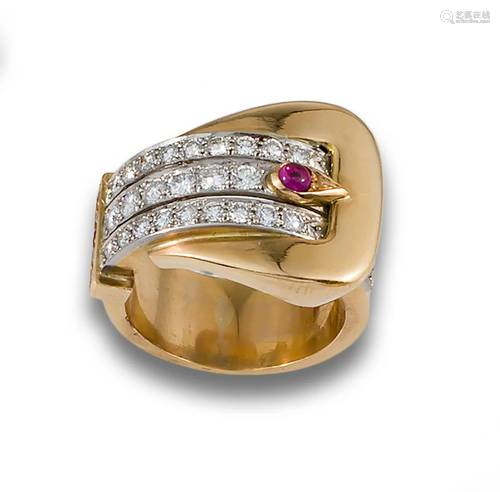 CHEVALIER RING TWO GOLDS DIAMOND BUCKLE RUBI