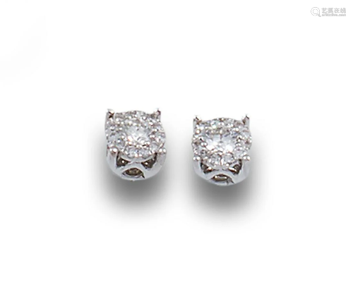 GOLD DIAMOND BIRD'S EYE EARRINGS