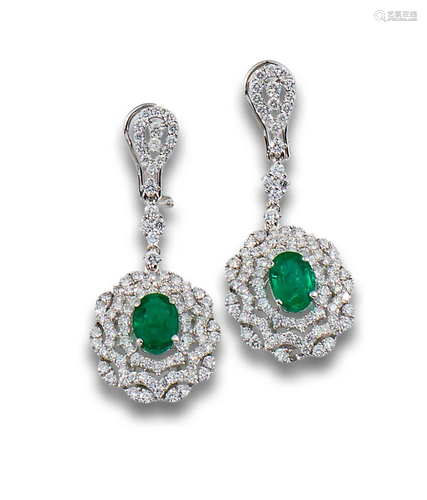 LONG GOLD EMERALD DIAMOND EARRINGS