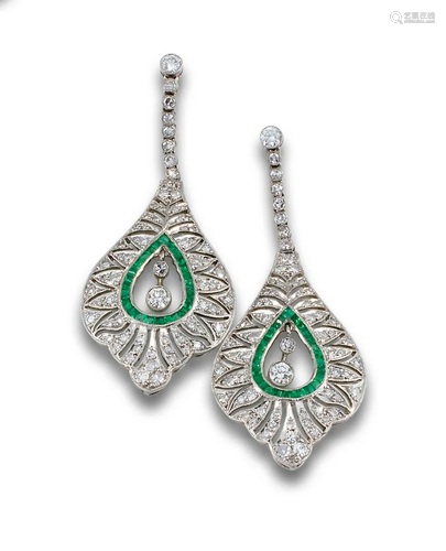 PLATINUM EMERALD DIAMOND DECO EARRINGS