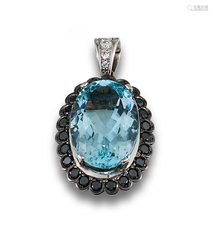 GOLD PENDANT WITH BLACK AQUAMARINE DIAMONDS